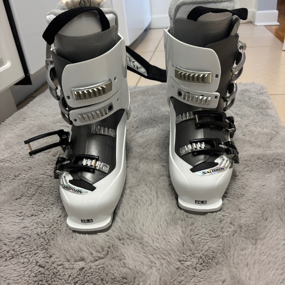 Solomon Ski boots
